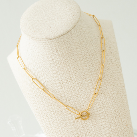 CAROL NECKLACE